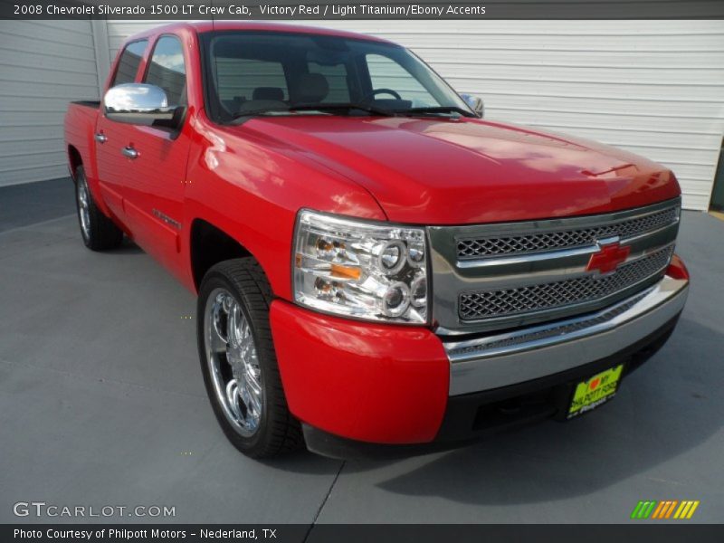 Victory Red / Light Titanium/Ebony Accents 2008 Chevrolet Silverado 1500 LT Crew Cab