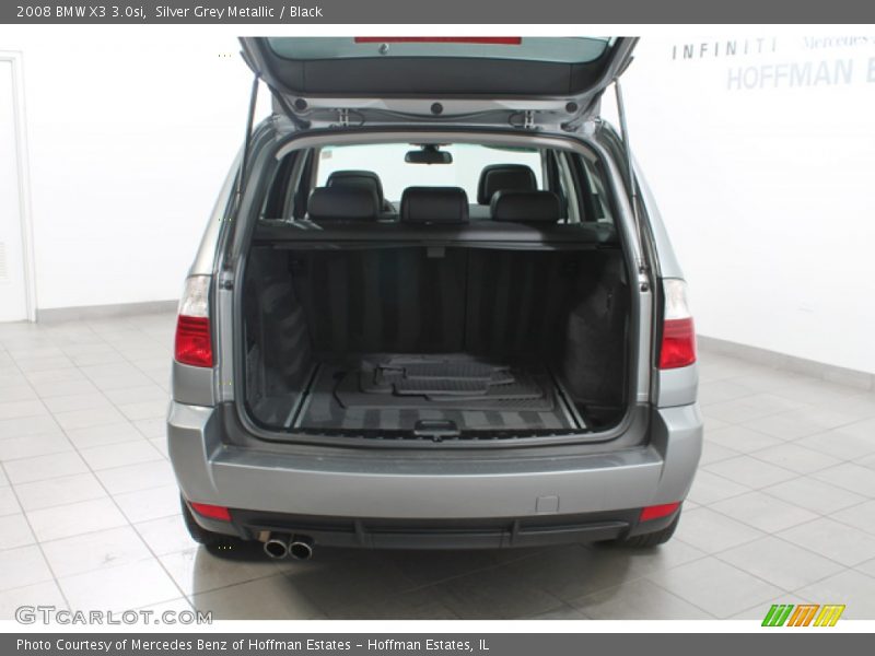  2008 X3 3.0si Trunk