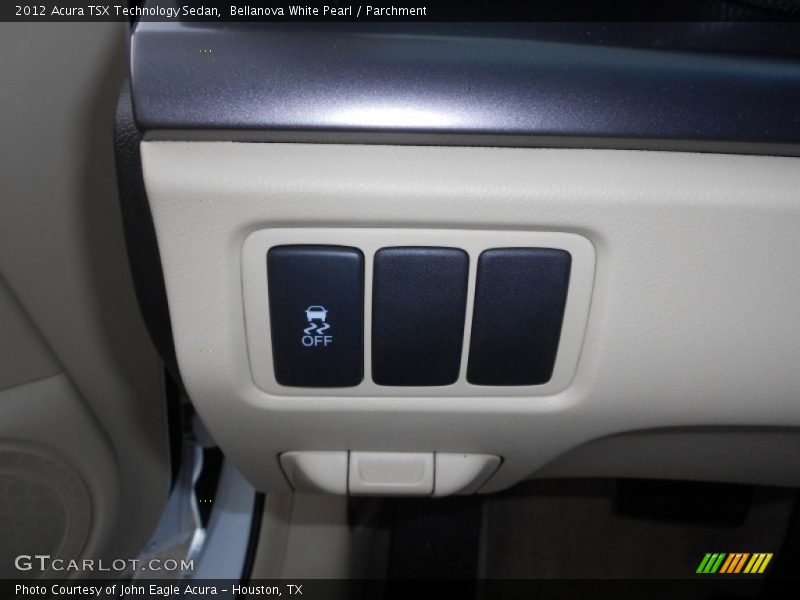 Bellanova White Pearl / Parchment 2012 Acura TSX Technology Sedan