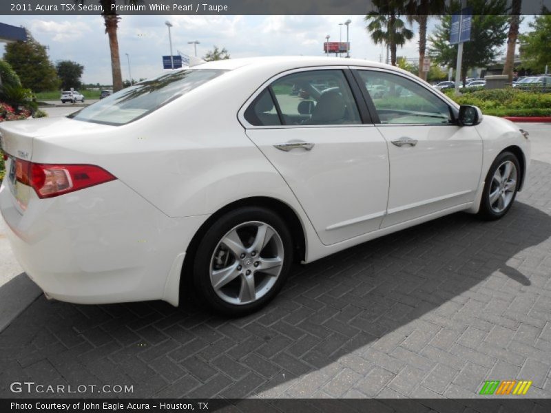 Premium White Pearl / Taupe 2011 Acura TSX Sedan
