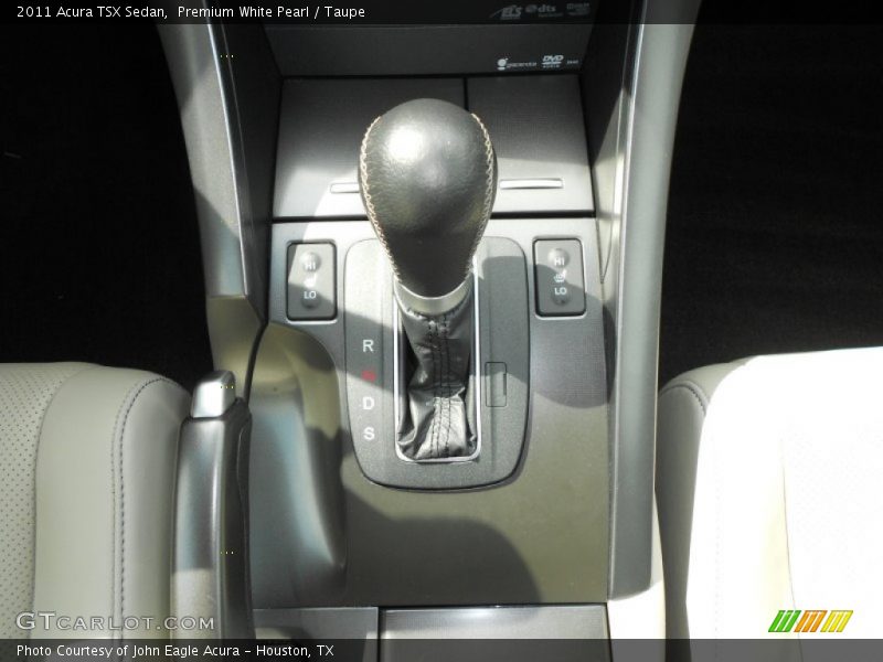 Premium White Pearl / Taupe 2011 Acura TSX Sedan
