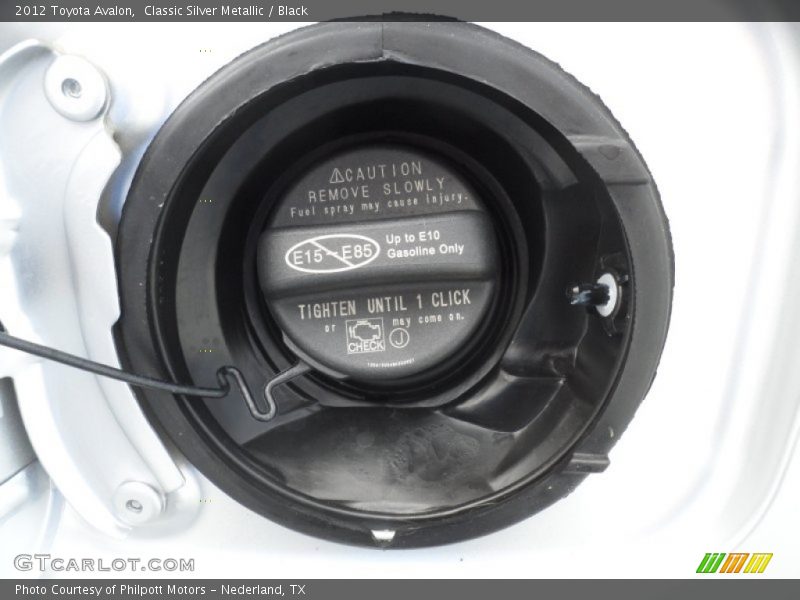 Classic Silver Metallic / Black 2012 Toyota Avalon