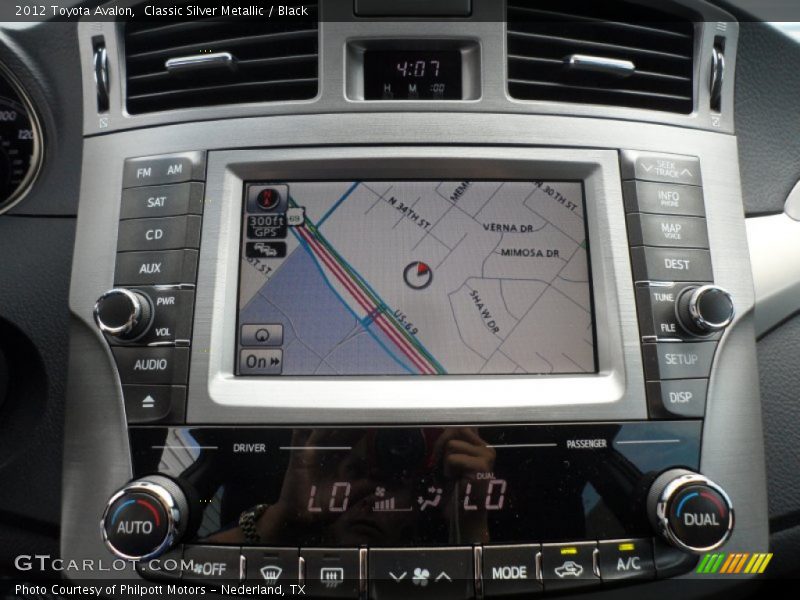 Classic Silver Metallic / Black 2012 Toyota Avalon