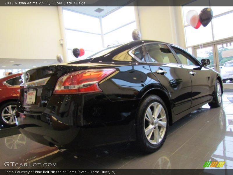 Super Black / Beige 2013 Nissan Altima 2.5 SL