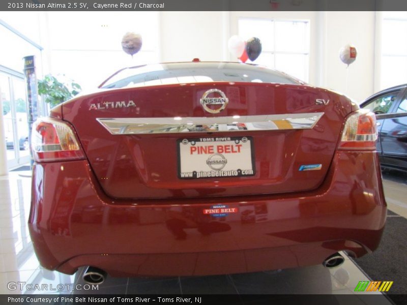 Cayenne Red / Charcoal 2013 Nissan Altima 2.5 SV