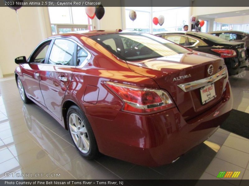 Cayenne Red / Charcoal 2013 Nissan Altima 2.5 SV