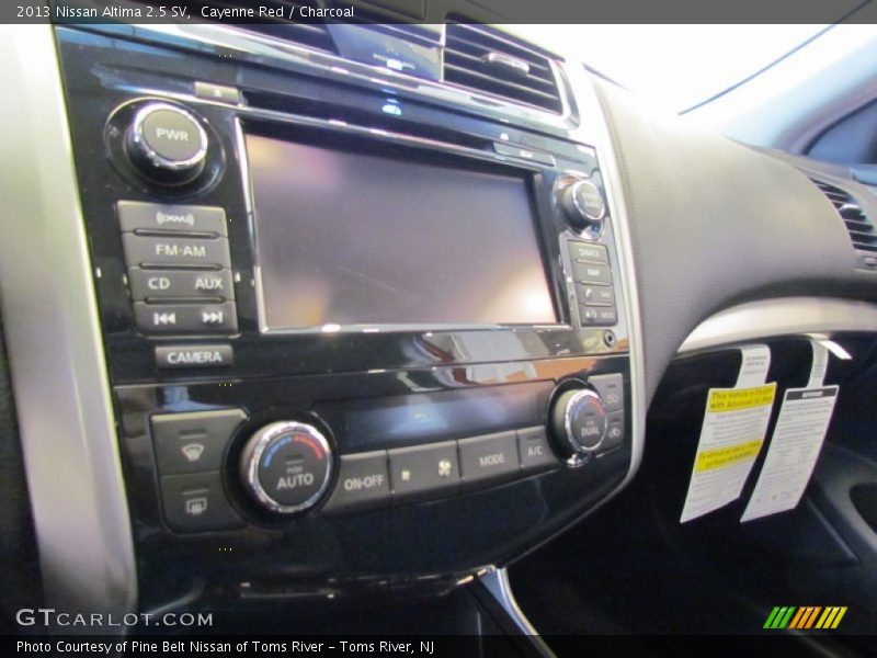 Cayenne Red / Charcoal 2013 Nissan Altima 2.5 SV