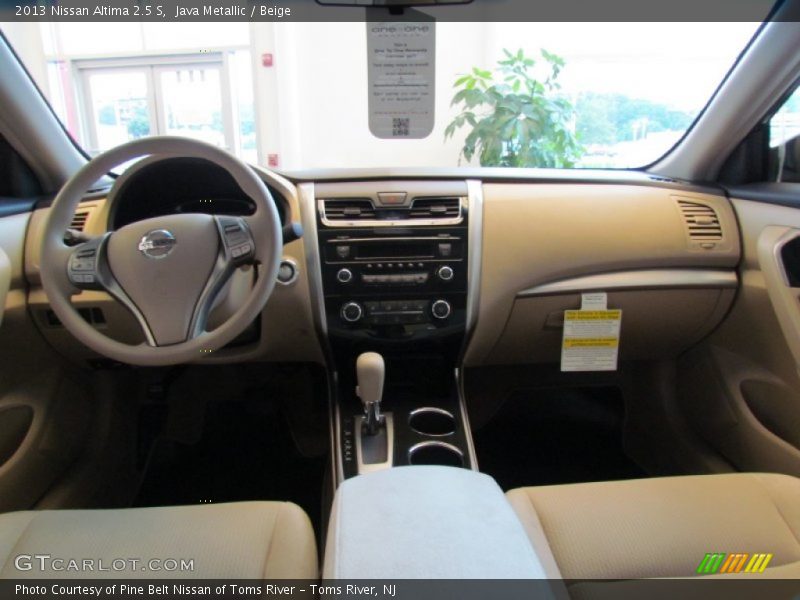 Java Metallic / Beige 2013 Nissan Altima 2.5 S