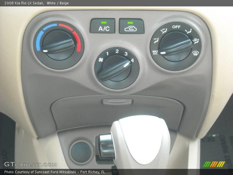 White / Beige 2008 Kia Rio LX Sedan