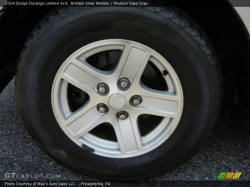  2004 Durango Limited 4x4 Wheel