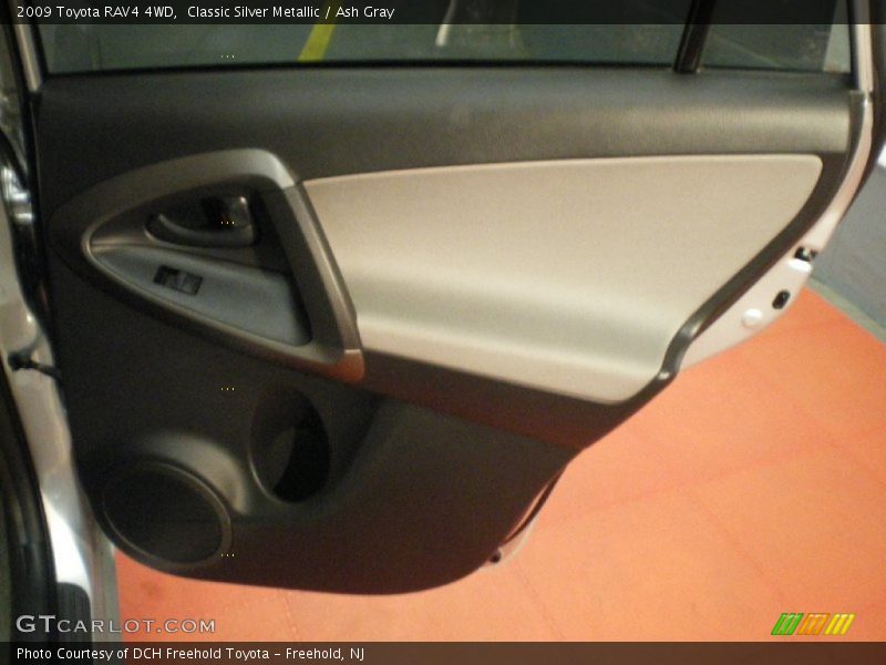 Classic Silver Metallic / Ash Gray 2009 Toyota RAV4 4WD