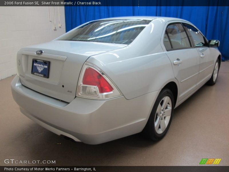 Silver Frost Metallic / Charcoal Black 2006 Ford Fusion SE