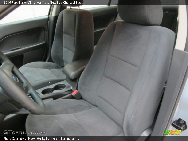 Silver Frost Metallic / Charcoal Black 2006 Ford Fusion SE