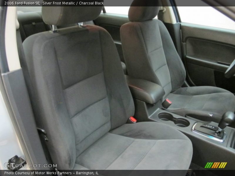 Silver Frost Metallic / Charcoal Black 2006 Ford Fusion SE