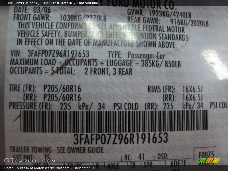 Silver Frost Metallic / Charcoal Black 2006 Ford Fusion SE