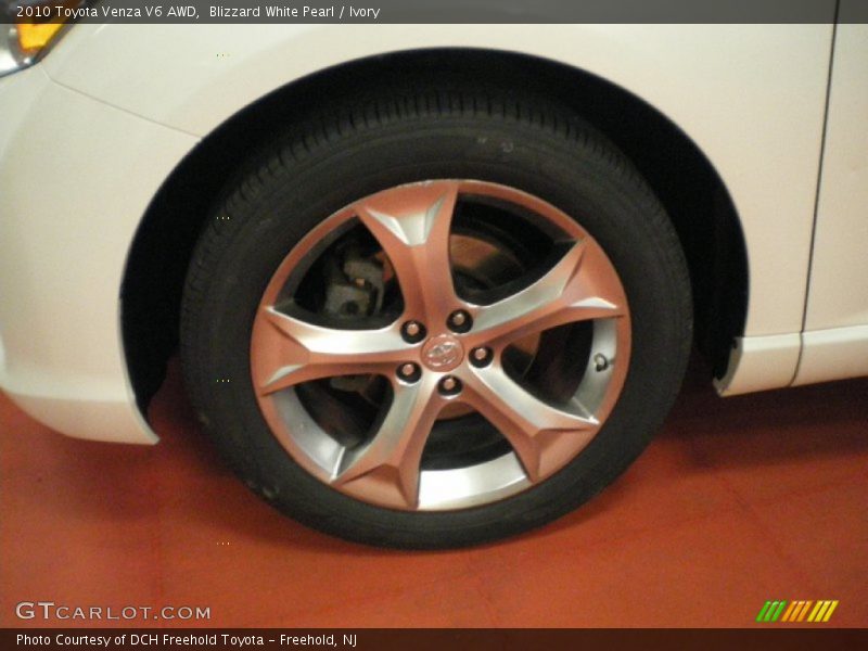 Blizzard White Pearl / Ivory 2010 Toyota Venza V6 AWD