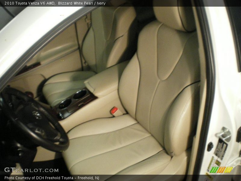 Blizzard White Pearl / Ivory 2010 Toyota Venza V6 AWD