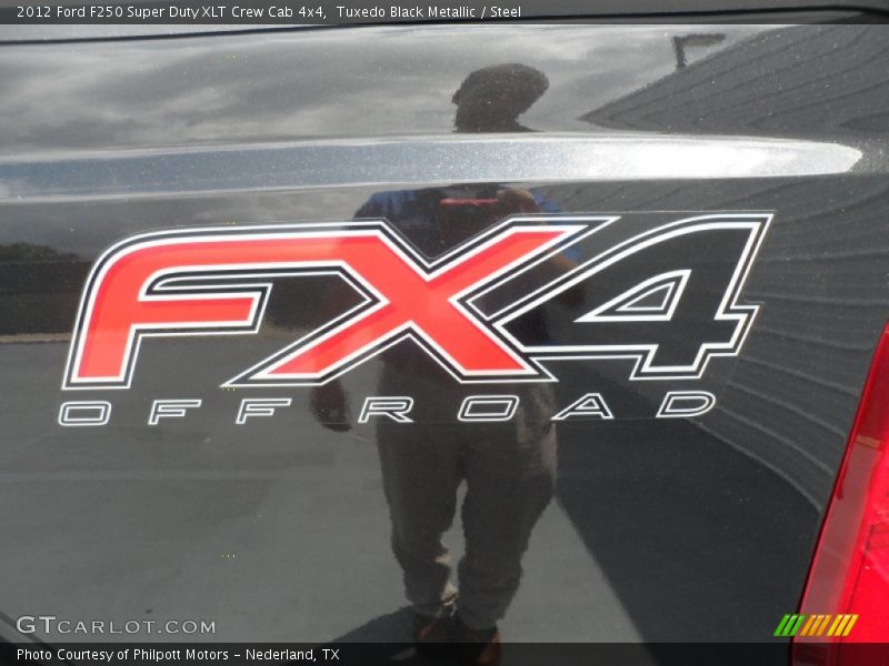 Tuxedo Black Metallic / Steel 2012 Ford F250 Super Duty XLT Crew Cab 4x4