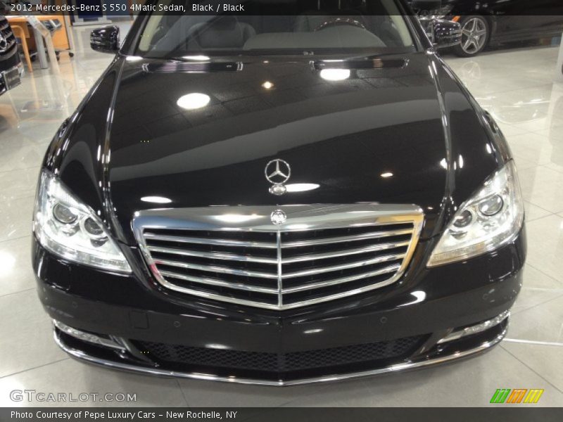 Black / Black 2012 Mercedes-Benz S 550 4Matic Sedan
