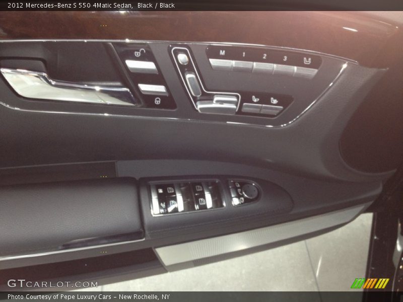 Black / Black 2012 Mercedes-Benz S 550 4Matic Sedan