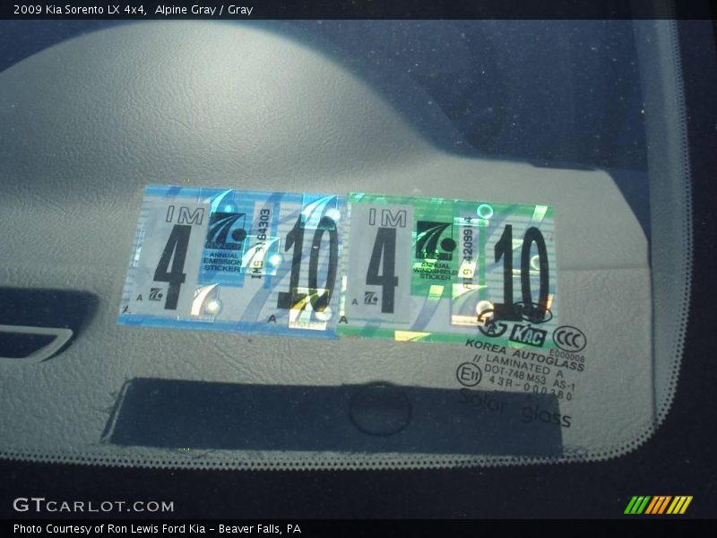 Alpine Gray / Gray 2009 Kia Sorento LX 4x4