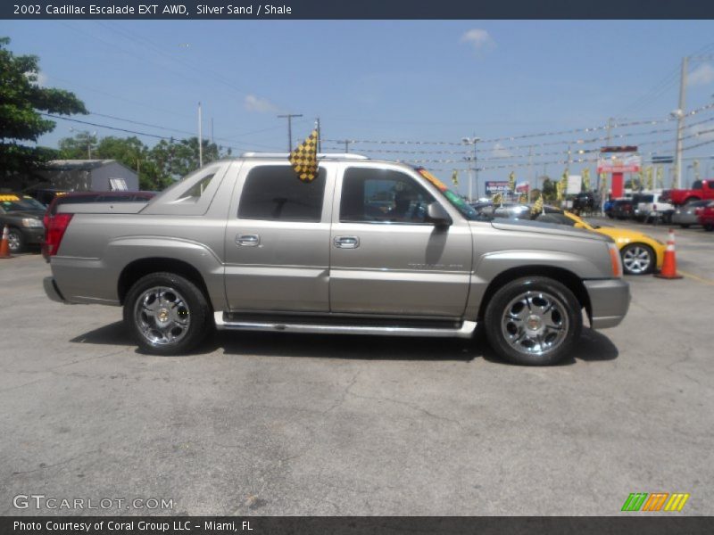 Silver Sand / Shale 2002 Cadillac Escalade EXT AWD