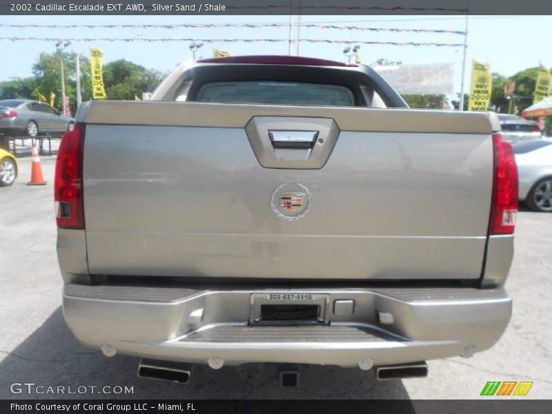 Silver Sand / Shale 2002 Cadillac Escalade EXT AWD