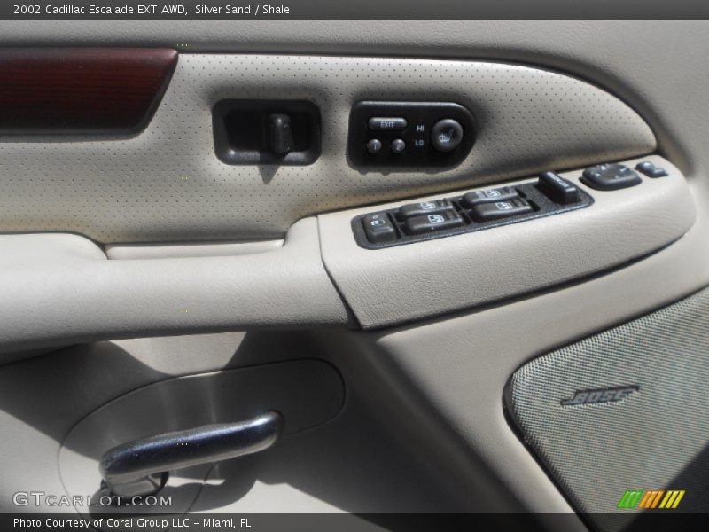 Silver Sand / Shale 2002 Cadillac Escalade EXT AWD