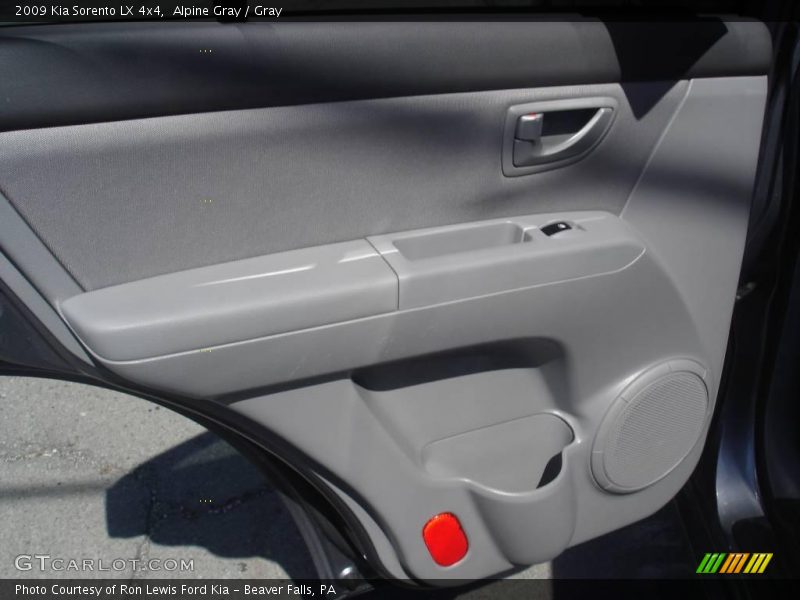 Alpine Gray / Gray 2009 Kia Sorento LX 4x4