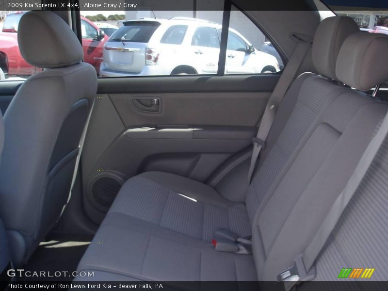 Alpine Gray / Gray 2009 Kia Sorento LX 4x4