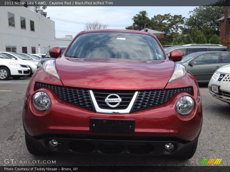 Cayenne Red / Black/Red w/Red Trim 2011 Nissan Juke S AWD