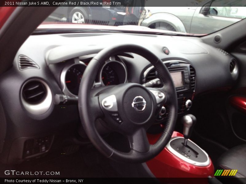 Cayenne Red / Black/Red w/Red Trim 2011 Nissan Juke S AWD