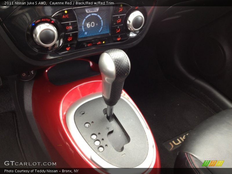  2011 Juke S AWD Xtronic CVT Automatic Shifter