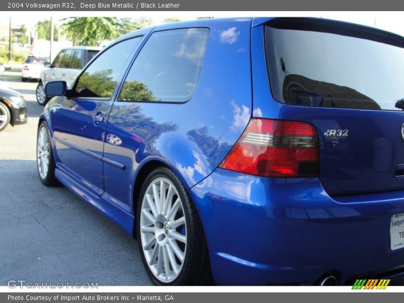 Deep Blue Metallic / Black Leather 2004 Volkswagen R32