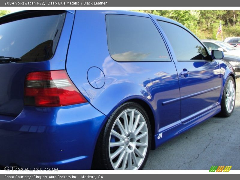 Deep Blue Metallic / Black Leather 2004 Volkswagen R32