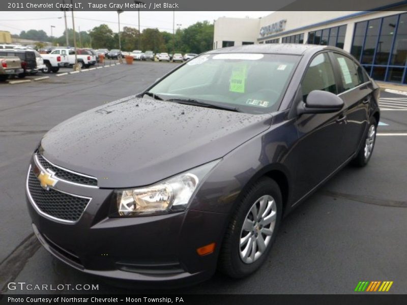 Taupe Gray Metallic / Jet Black 2011 Chevrolet Cruze LT