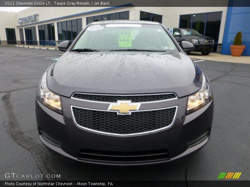Taupe Gray Metallic / Jet Black 2011 Chevrolet Cruze LT