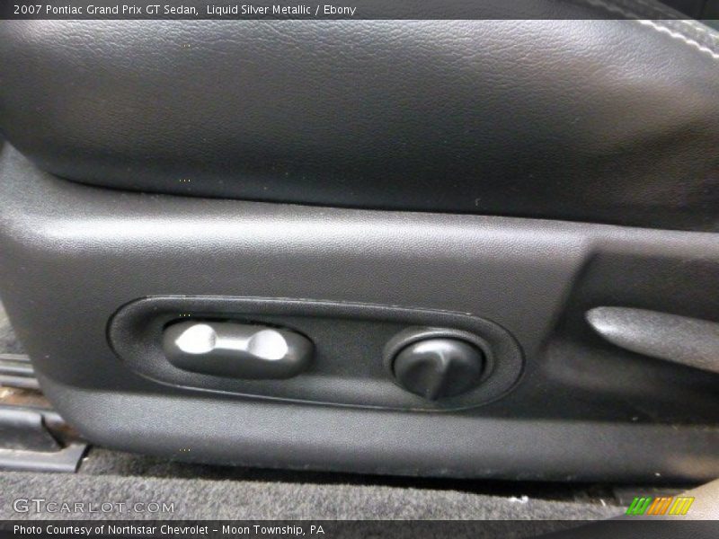 Liquid Silver Metallic / Ebony 2007 Pontiac Grand Prix GT Sedan