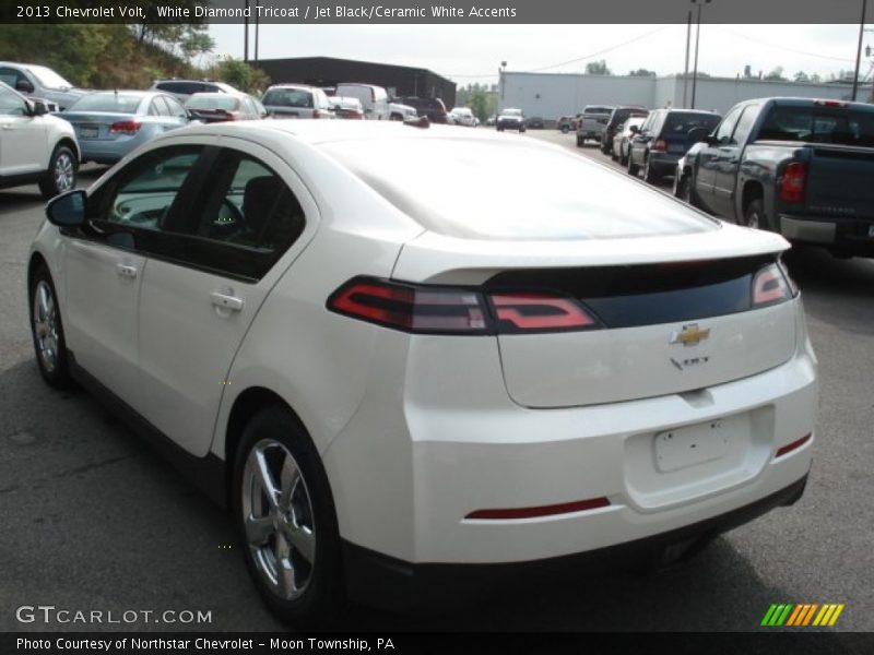 White Diamond Tricoat / Jet Black/Ceramic White Accents 2013 Chevrolet Volt