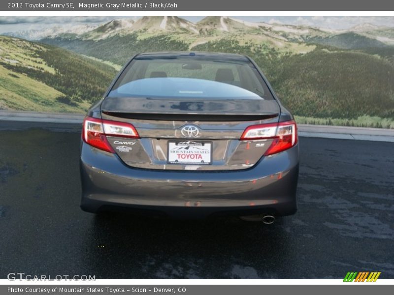Magnetic Gray Metallic / Black/Ash 2012 Toyota Camry SE