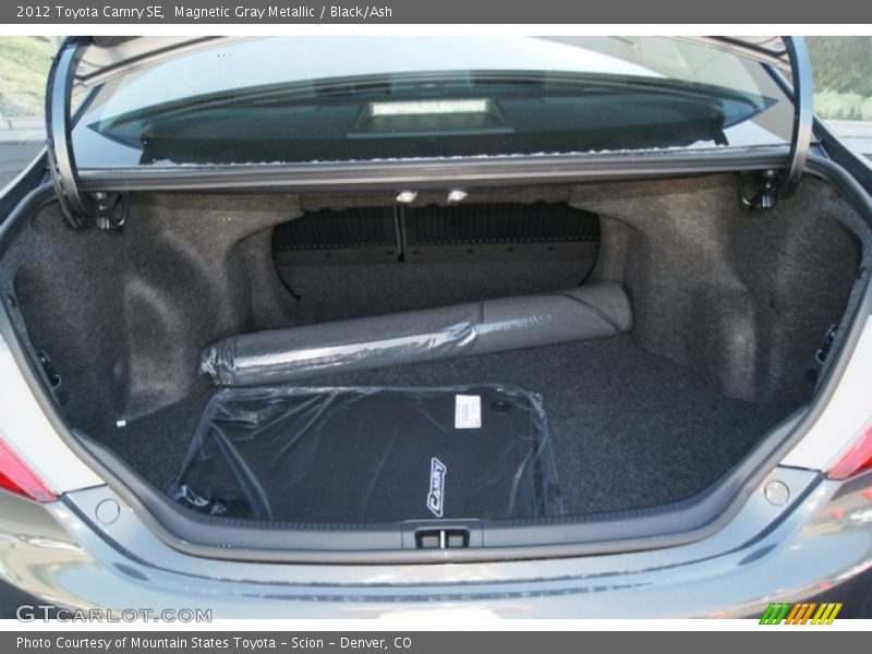 Magnetic Gray Metallic / Black/Ash 2012 Toyota Camry SE