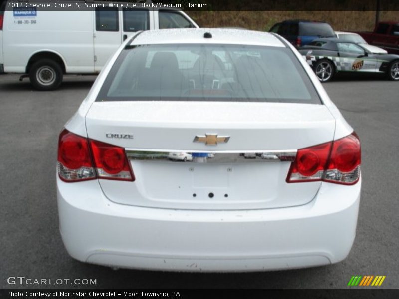 Summit White / Jet Black/Medium Titanium 2012 Chevrolet Cruze LS