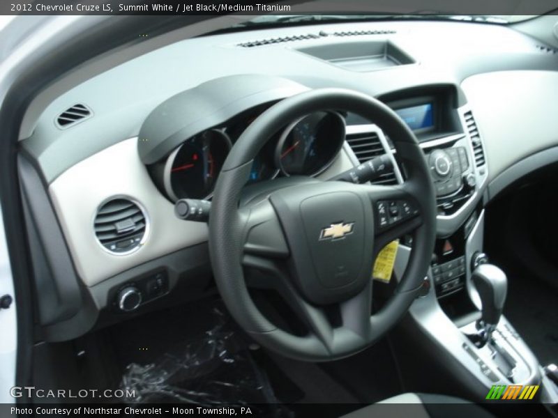 Summit White / Jet Black/Medium Titanium 2012 Chevrolet Cruze LS