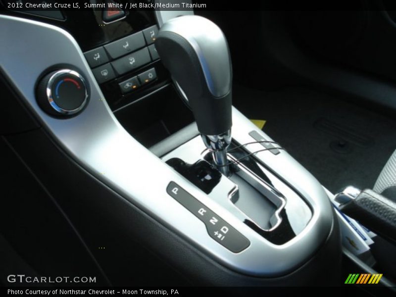 Summit White / Jet Black/Medium Titanium 2012 Chevrolet Cruze LS