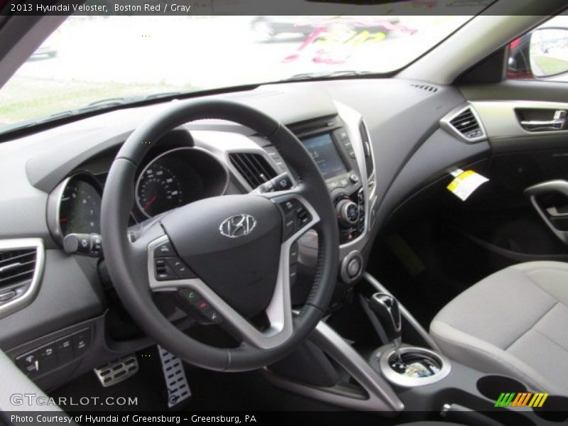 Dashboard of 2013 Veloster 