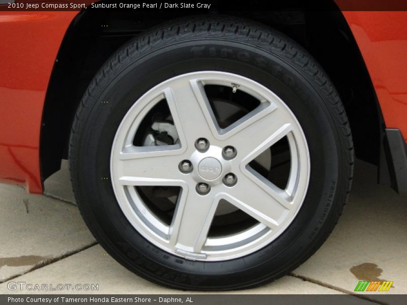 Sunburst Orange Pearl / Dark Slate Gray 2010 Jeep Compass Sport