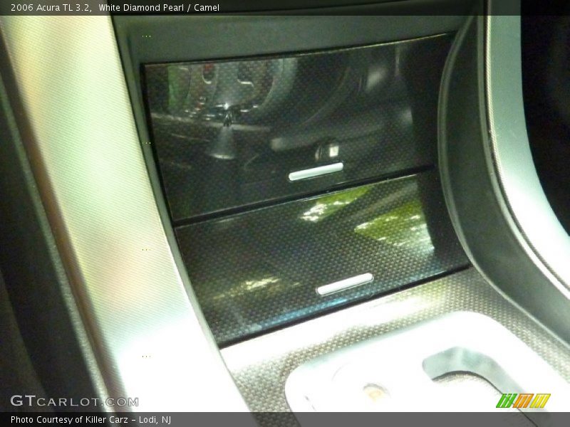 White Diamond Pearl / Camel 2006 Acura TL 3.2