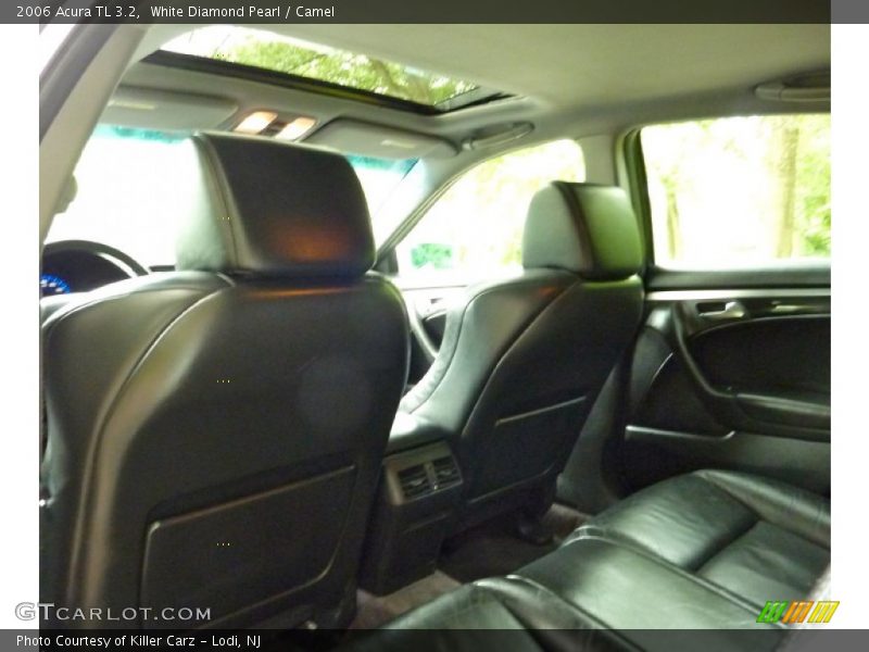 White Diamond Pearl / Camel 2006 Acura TL 3.2