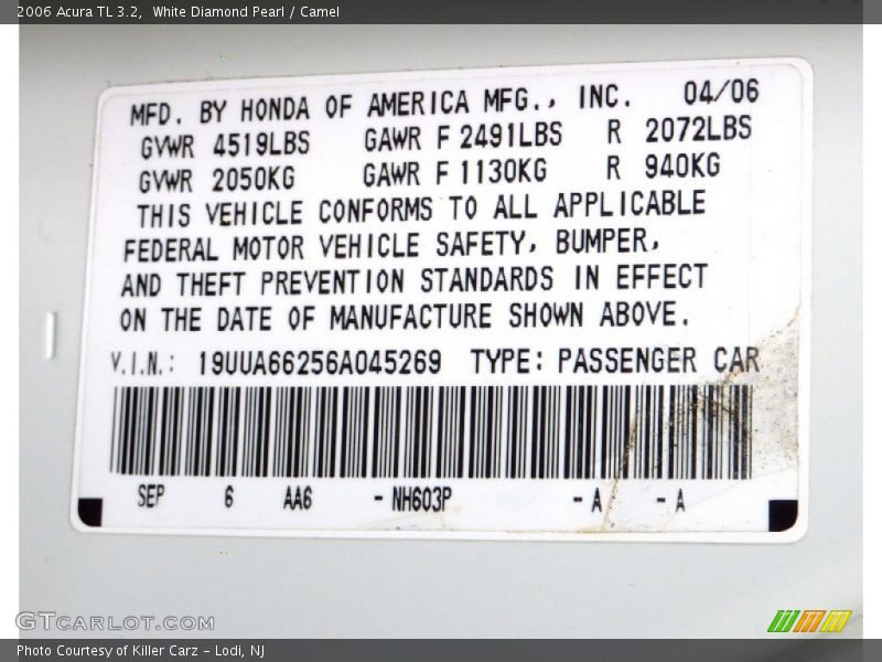White Diamond Pearl / Camel 2006 Acura TL 3.2