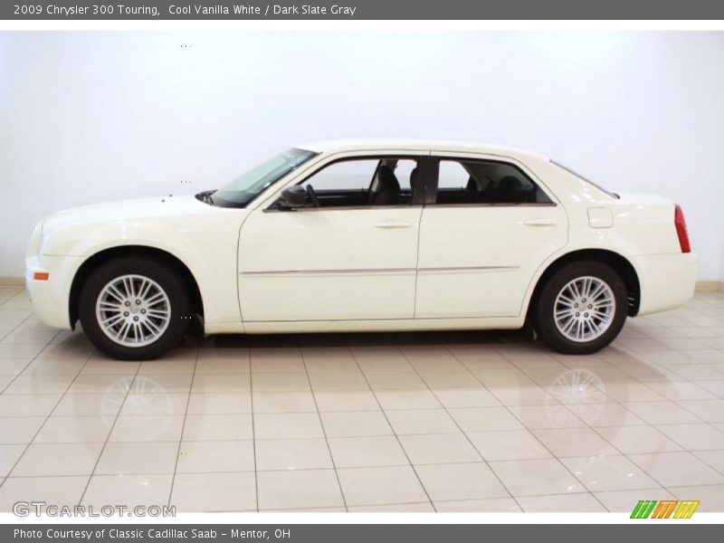Cool Vanilla White / Dark Slate Gray 2009 Chrysler 300 Touring